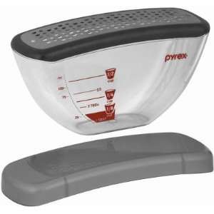   1085916 Pyrex® Fine Grater with 1/2 Cup Container