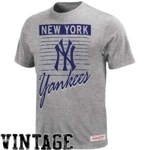  Mitchell & Ness MLB Strikeout T Shirt   Mens