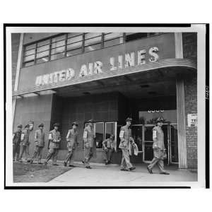  1951 Striking pilots,United Air Lines,Chicago Midway