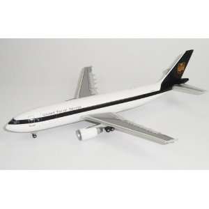  JC Wings 200 United Parcel Service UPS A300 600F Model 