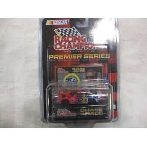   Display Case 2002 Preview Premier Series Chase The Race Toys & Games