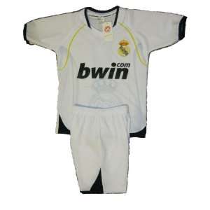  Real Madrid Soccer Football Kids Set Shirt and Short Size 