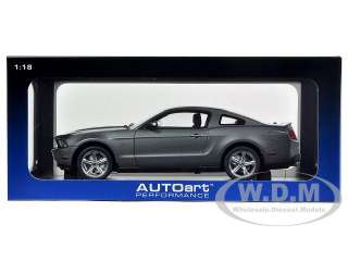   FORD MUSTANG GT STERLING GREY METALLIC 1/18 BY AUTOART 72911  