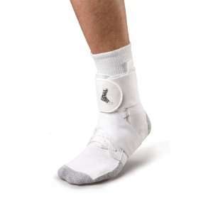  Ankle Brace Retail Pk, protects against inversion & eversion sprains 