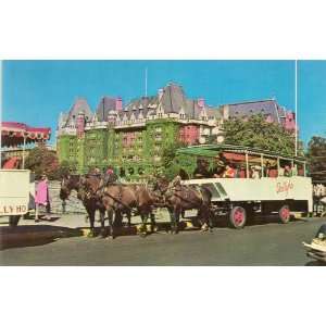Vintage Post Card Victoria, B.C., Canada, The Sight Seeing Tally ho 
