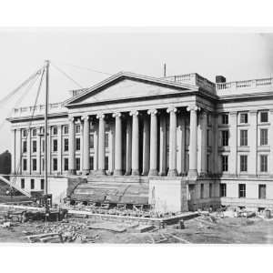  1859 photo Construction of the United States Treasury 