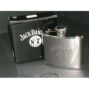  Jack Daniels  4Oz Satin Hip Flask   New (DanielS 