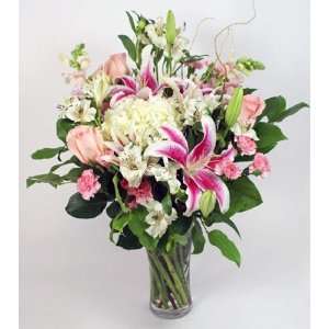 Send Fresh Cut Flowers   Enchanting Moments Mixed Bouquet
