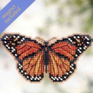  Monarch Butterfly   Beaded Cross Stitch Kit   MH182105 