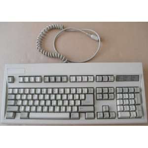  Key Tronic E03601QL 101 Key 5pin DIN Keyboard   Beige 