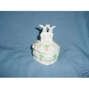  Easter Bunnies Trinket Box 
