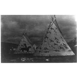  Sioux tepees,decorated,paintings,Native Americans