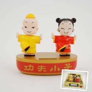   CHINESE DANCERS Solar Powered Retro Figurines THEY MOVE Toys & Games