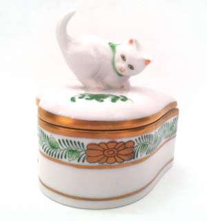 Herend Hungary Hand Painted Porcelain Trinket Box with Cat or Kitten 