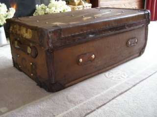 ANTIQUE VINTAGE LEATHER STEAMER TRUNK COFFEE TABLE BLANKET BOX  