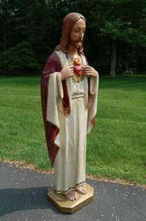 Older statue of the Sacred Heart of Jesus +  
