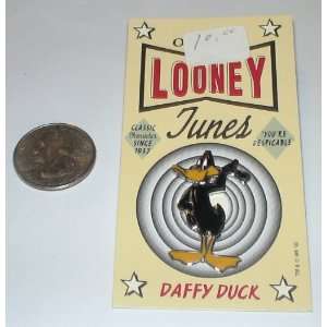    Vintage Enamel Pin  Looney Tunes Daffy Duck 