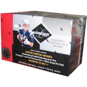    2004 Leaf Limited Football HOBBY Box   4P4C