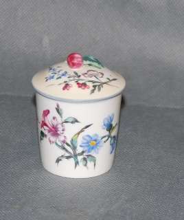Antique French Mennecy Villeroy Porcelain Medium Box  