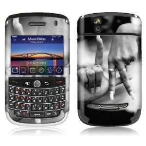 Music Skins MS ESTV10033 BlackBerry Tour  9630  Estevan Oriol  LA Skin