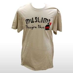  TSHIRT  Muslims, They Are The Bomb Toys & Games