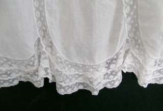 Vintage white cotton half slip/knickers with lace and delicate 