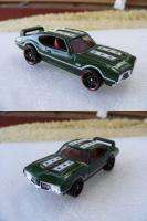 2003 Hot Wheels 1971 Olds 442 Red Line Tires Green Die Cast CAR Red 