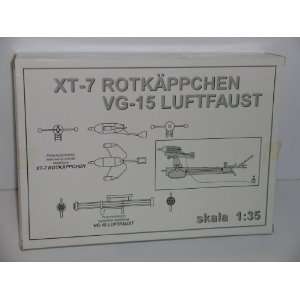 XT 7 Rotkappchen VG 15 Luftfaust  Plastic Model Kit 