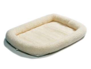 MIDWEST QUIET TIME FLEECE DOG BED FOR DOG CRATE 22  
