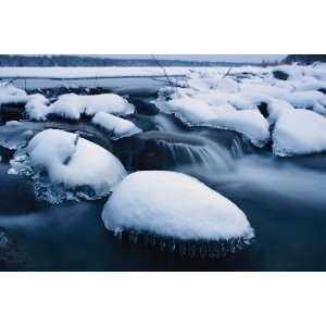  National Geographic, Lake Itasca with Snow, 20 x 30 Poster 