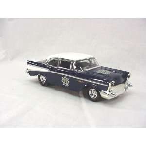  MLB 1957 Chevrolet Diecast Bank   Milwaukee Brewers Toys & Games