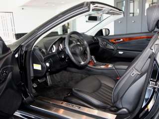   benz sl550 convertible black p1 premium sport wheel pkg door sills