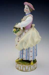 1774 TO 1814 MEISSEN PORCELAIN LADY WITH A FLOWER BASKET AS IS NO 