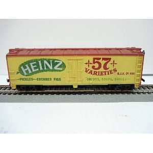    Heinz 57 Varieties Reefer #484 HO Scale by Tyco Toys & Games