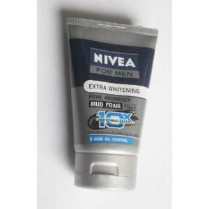  Nivea for Men  Extra Whitening Pore Minimiser Mud Foam 