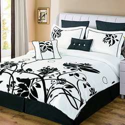 Chelsea Black/ White 8 piece Comforter Set  