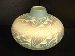 Hand Painted Etched Pastel Hozoni Pottery Vase / Bowl  
