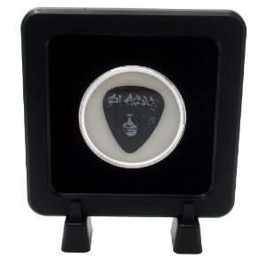  Slash Photo Guitar Pick With MADE IN USA Display Frame 