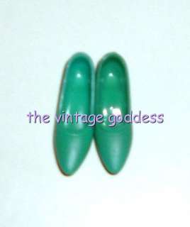 RARE Kelly Green Soft Pointed Flats  