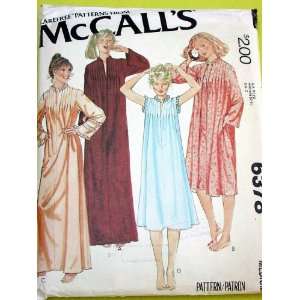   Vintage 1978 Size Extra Large Nightgown & Robe Arts, Crafts & Sewing