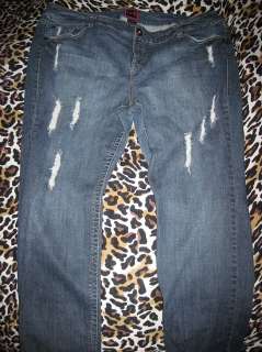 Torrid ripped distressed straight / skinny jeans size 24 plus  