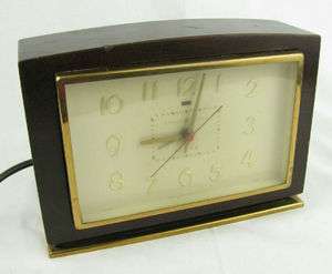 Vintage General Electric Wood Alarm Clock Model 7H188  