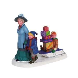 Lemax Cadddington Village Shoppers With Sled Figurine #62275  