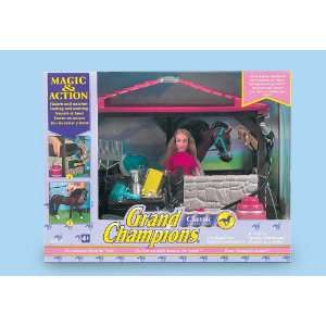 Grand Champions   Pferdestall mit Figur  Spielzeug