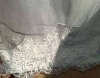Hochzeitskleid / Brautkleid, Schleppe, Schnürung / 34 36 38 40 in 