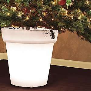   Christmas Tree Pot by Twist Lighting 