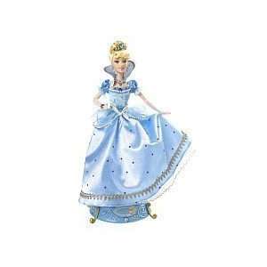 Disney Princess Musical Majesty Cinderella Doll   Toys R Us Exclusive 
