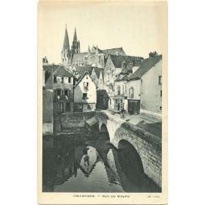 1930s Vintage Postcard Rue du Bourg with view of Cathedral in the 