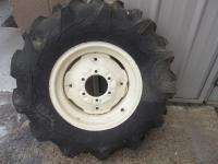   16 FIRESTONE 4 ply R 1 Bar Lug Tractor Tire w/6 on 6 wheel  