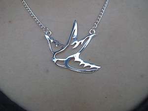 New Silver Rhodium Outline Peace Dove Swooping Sparrow Bird Pendant 